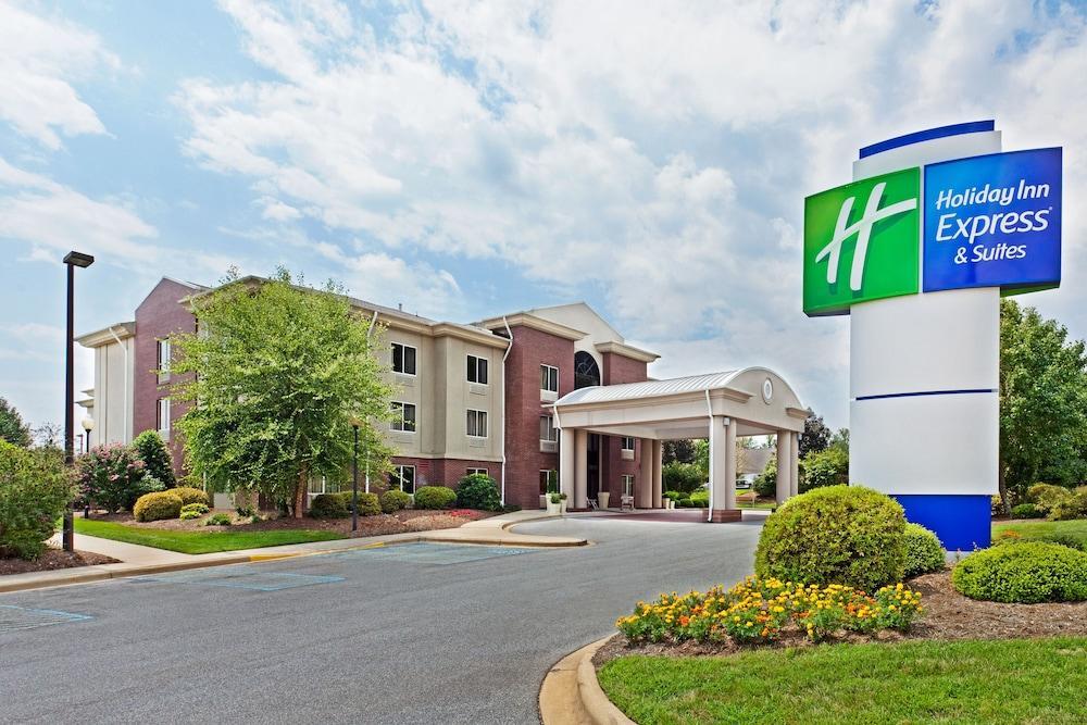 Comfort Inn & Suites Brevard Exteriör bild