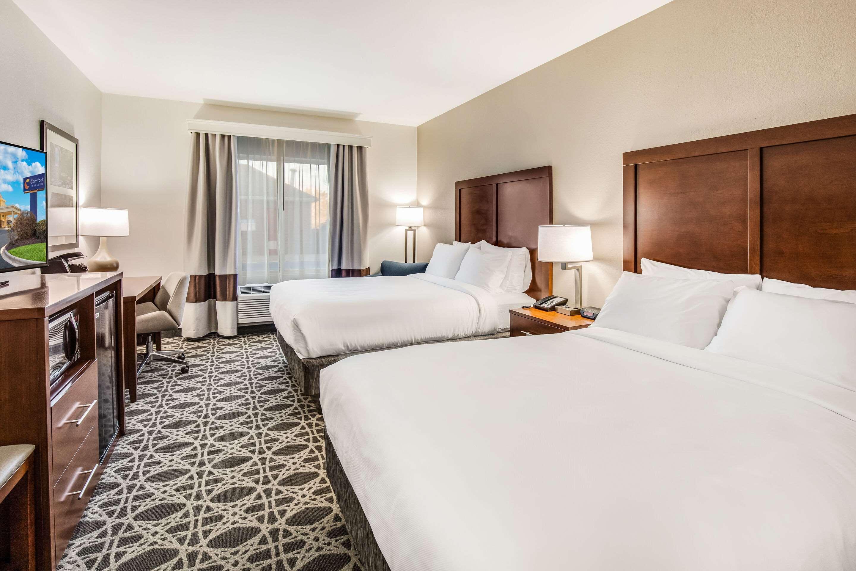Comfort Inn & Suites Brevard Exteriör bild